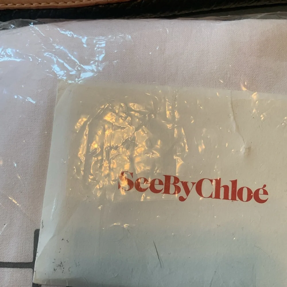 See by  Chloé leather handbag - Picture 5 of 12